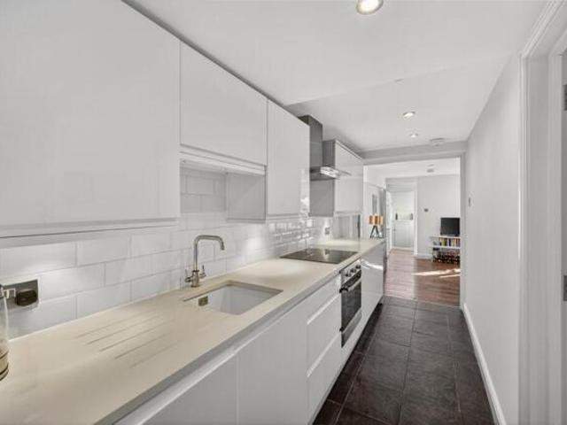 Apartment for sale in Islington, Canonbury