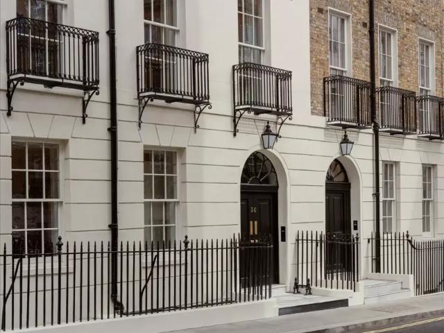 Apartment for sale in Mayfair, Greater London