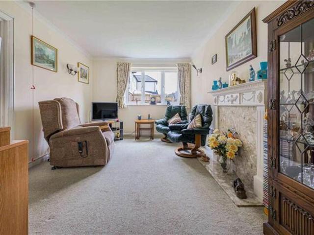 Apartment for sale in Goddington, Greater London