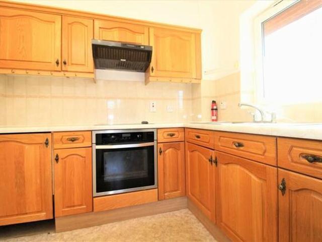 Apartment for sale in Potters Bar, Oakmere Apartment for sale in Potters Bar, Oakmere