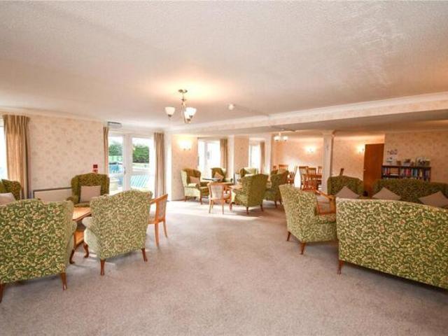 Apartment for sale in Claughton, Oxton