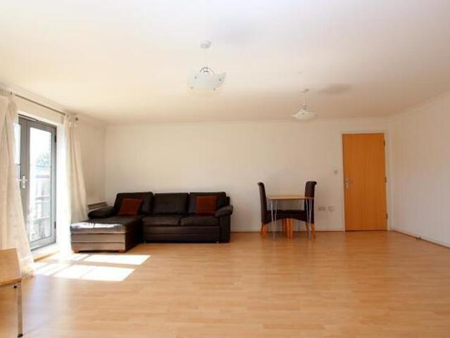 Apartment for sale in Reading