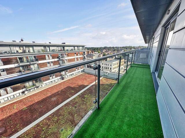 Apartment for sale in Uxbridge, London Borough of Hillingdon