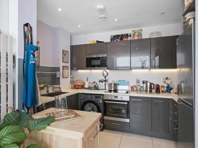 Apartment for sale in Worcester, Diglis
