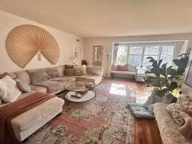 Apartment for rent in California