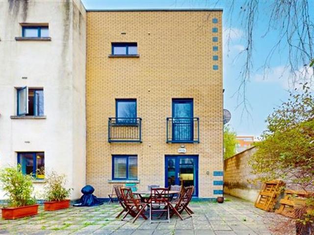 Apartment for sale in Bluebell, Dublin