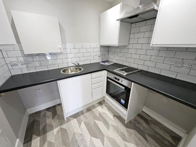 Studio for rent in Hexthorpe, South Yorkshire