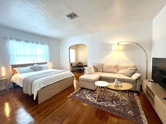 Apartment for rent in Miami Beach