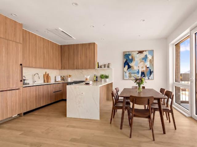 Apartment for sale in Arverne, New York