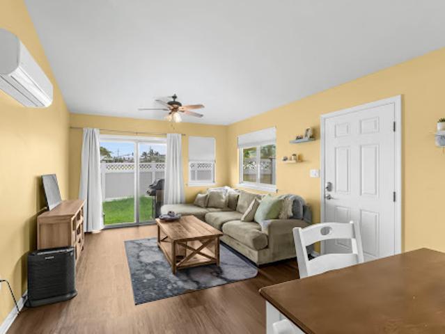 Apartment for sale in Lahaina, Hawaii