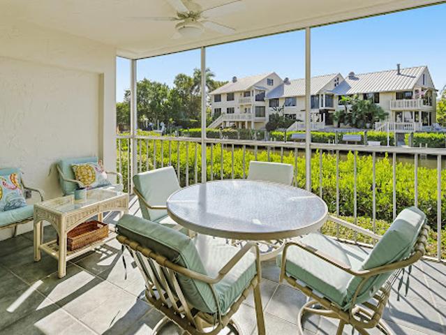 Apartment for sale in Naples, Florida