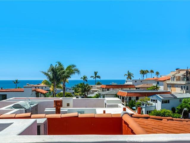 Apartment for sale in San Clemente, California