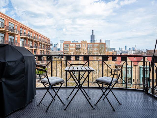 Apartment for sale in Chicago Park, Illinois