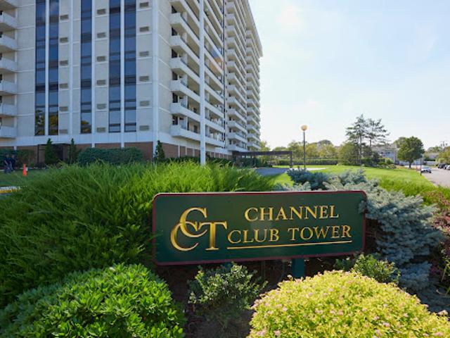 Apartment for sale in Monmouth, New Jersey