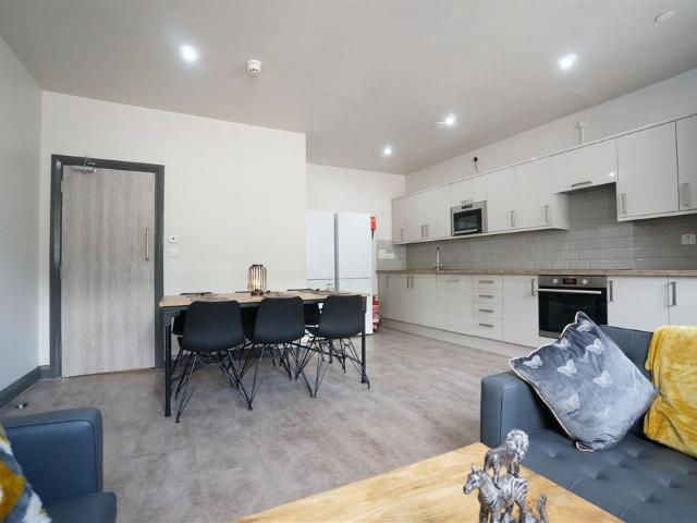 Apartment for rent in Bangor, Wales