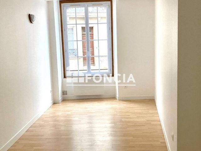 Appartement location à Château-du-Loir, Montval-sur-Loir