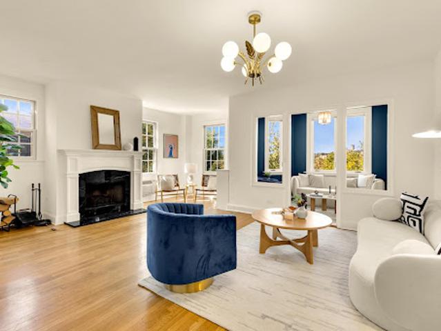 Apartment for sale in Washington