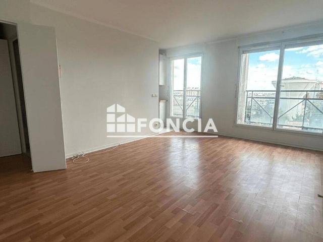 Studio location à Châtillon, Hauts-de-Seine