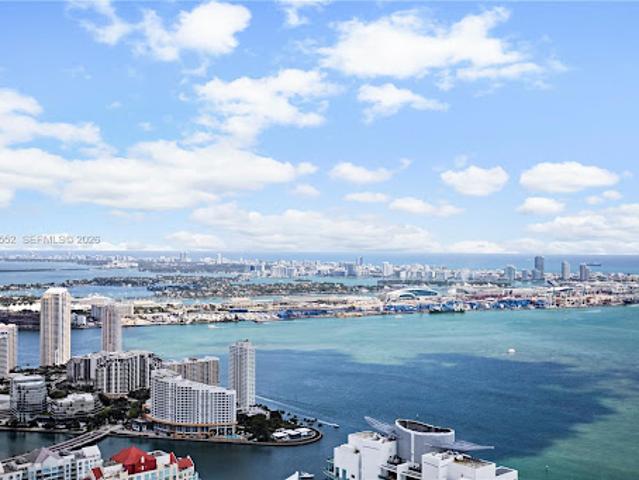 Apartment for sale in Miami, Florida