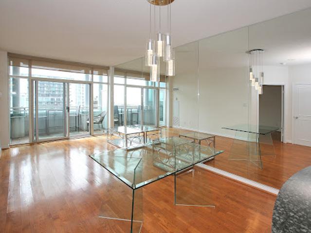 Apartment for sale in Woburn, Ontario