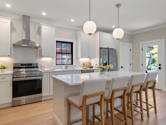 Apartment for sale in Arlington, Massachusetts