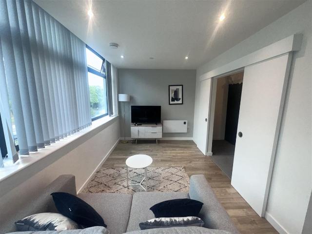 House for rent in Old Trafford, Trafford Park