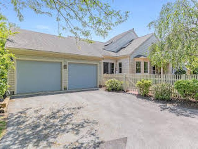 Apartment for sale in Yarmouth Port