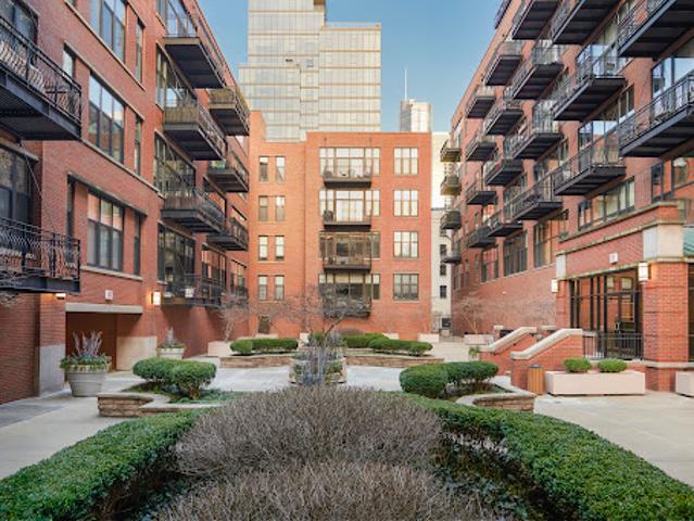 Apartment for sale in Chicago Park, Illinois