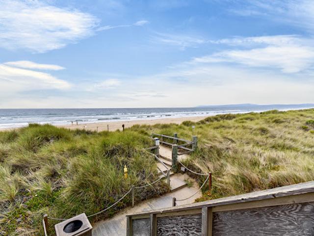 Apartment for sale in California
