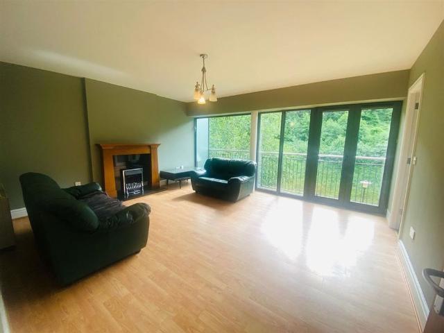 Apartment to rent in North Tipperary