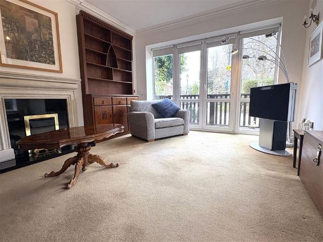 Apartment to rent in Blackrock, North Tipperary