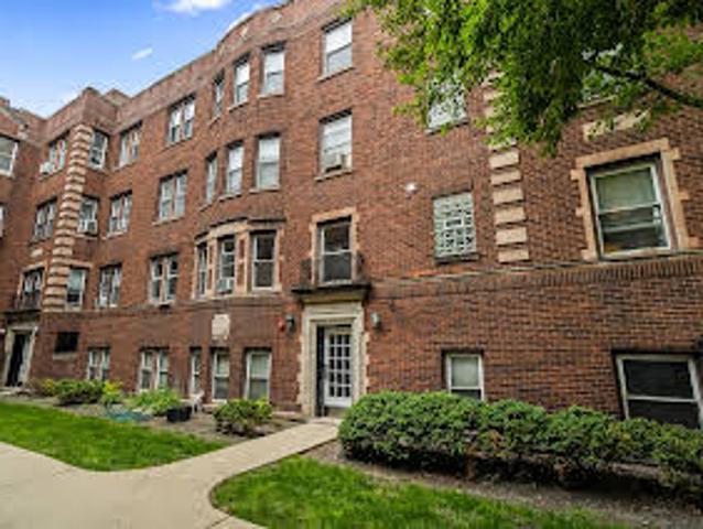 Apartment for sale in Evanston Apartment for sale in Evanston