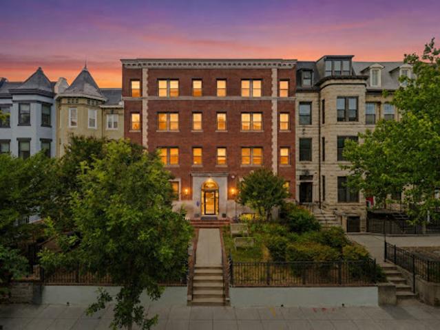 Apartment for sale in Washington, Washington DC