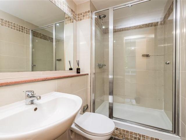 Apartment for sale in Bluebell, Dublin