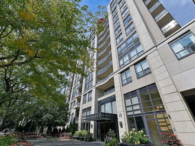 Apartment for sale in Woburn, Ontario