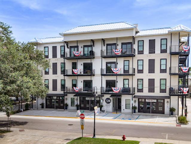 Apartment for sale in Bay Saint Louis, Mississippi