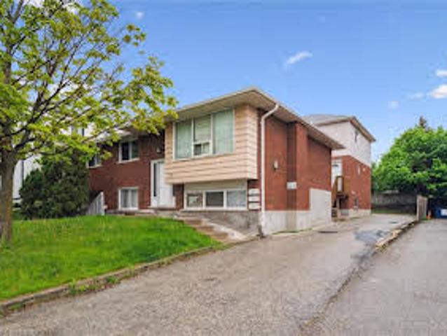 Apartment for sale in Waterloo Apartment for sale in Waterloo