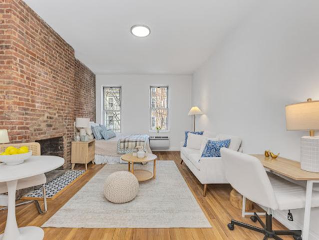 Apartment for sale in Arverne, New York