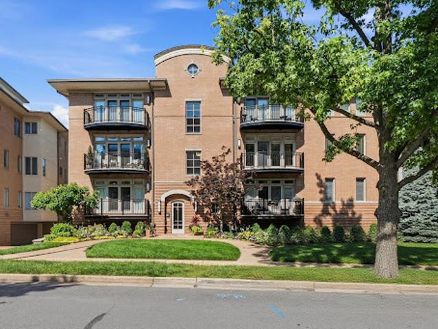 Apartment for sale in Missouri