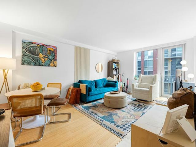 Apartment for sale in Arverne, New York