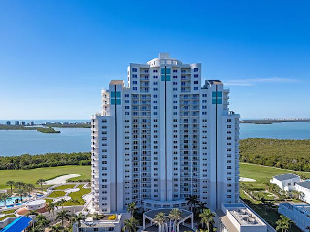 Apartment for sale in Bonita Springs, Lee County