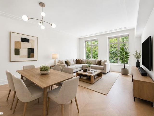 Apartment for sale in Arverne, New York