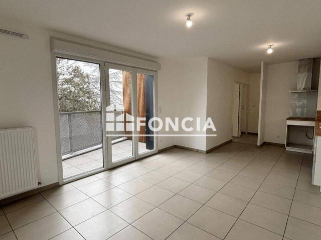 Appartement location à Francheville-le-Haut, Francheville