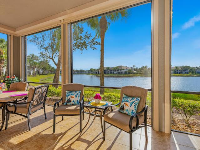 Apartment for sale in Naples, Florida