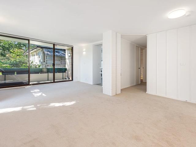 Apartment for rent in Lower North Shore, Sydney