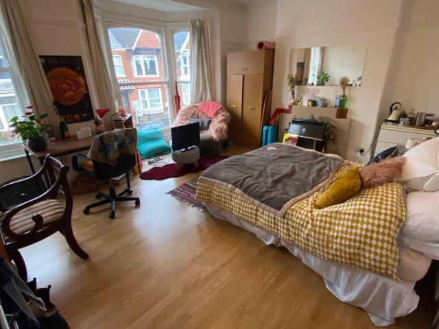 Apartment for rent in Nangreaves, Wales
