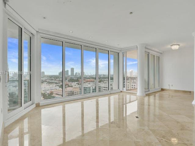 Apartment for sale in Miami Beach, Florida