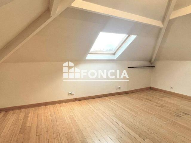 Studio location à La Croix des Soeurs, Montlhéry