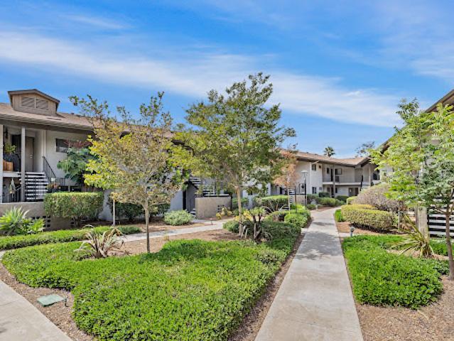 Apartment for sale in Bonita, California