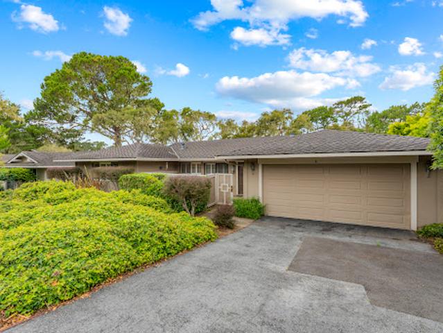 Apartment for sale in Pacific Grove, California